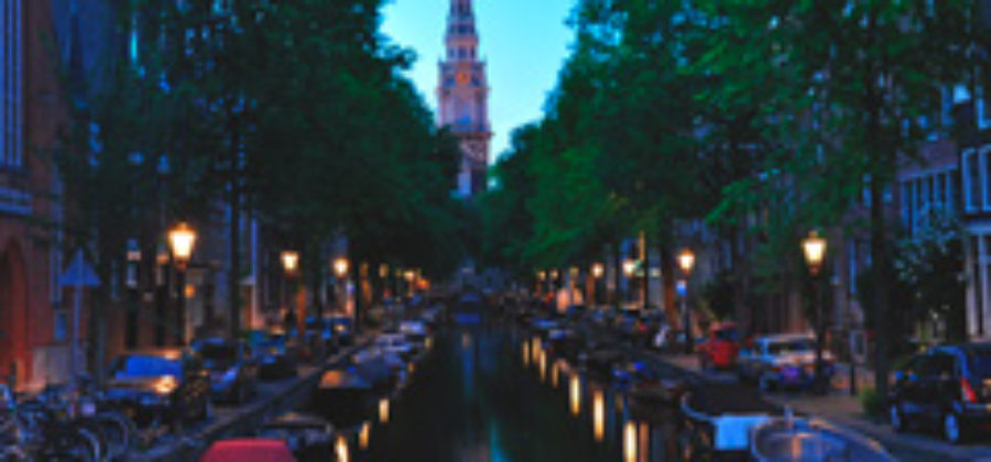 Ночной Амстердам